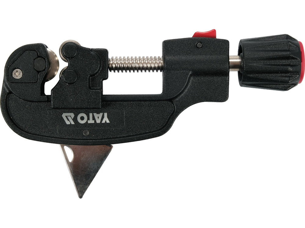 Yato buizensnijder 3-28mm met snel instelmechanisme voor verschillende buisdiameters.