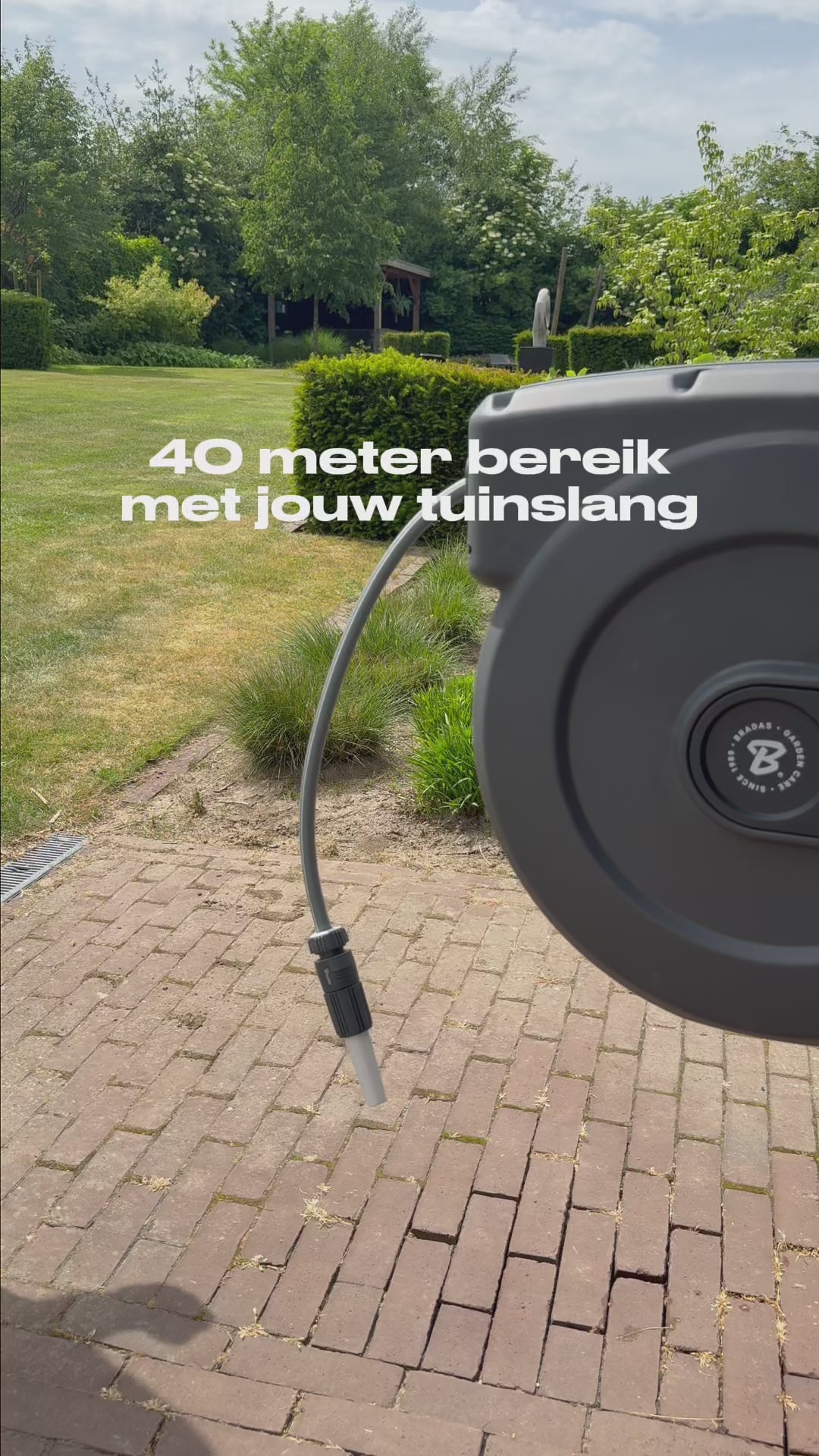 Bradas Wandslangenbox White Line 40m (1/2”) – Automatisch oprolbaar met koppelingen